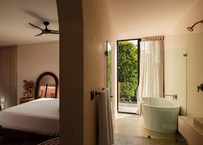 Arch Mansion La Veleta For 28 Guests Villa