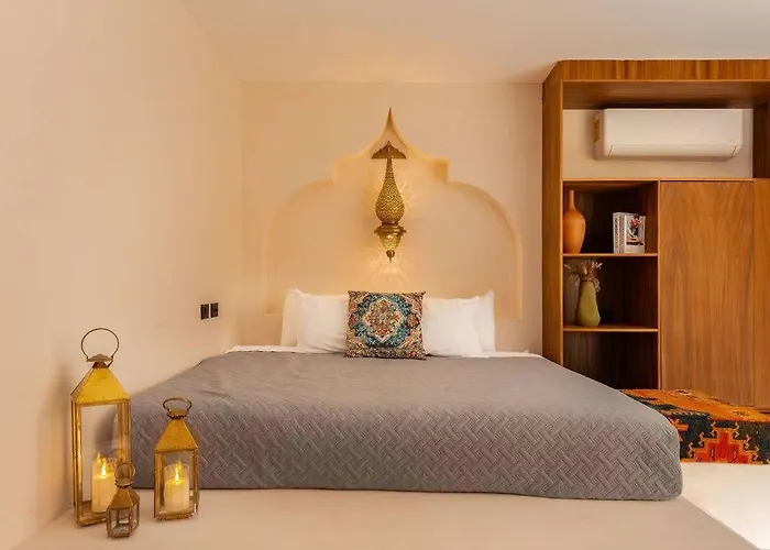 Arch Mansion La Veleta For 28 Guests Villa *
