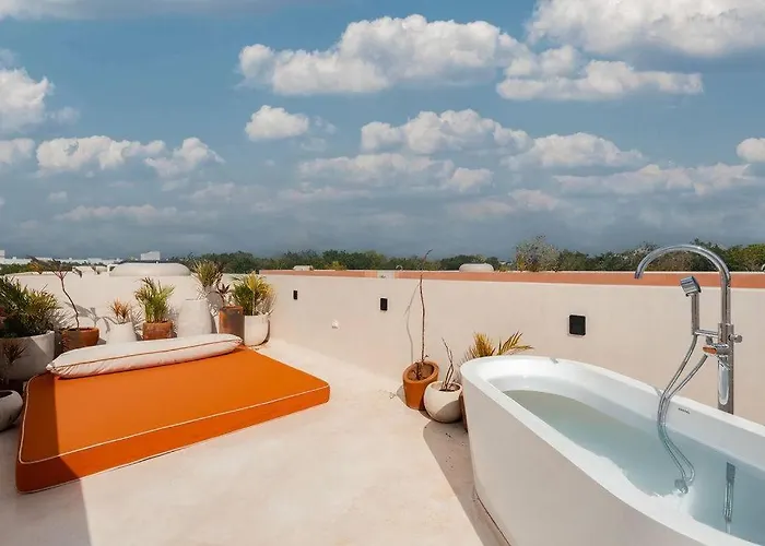 Arch Mansion La Veleta For 28 Guests *